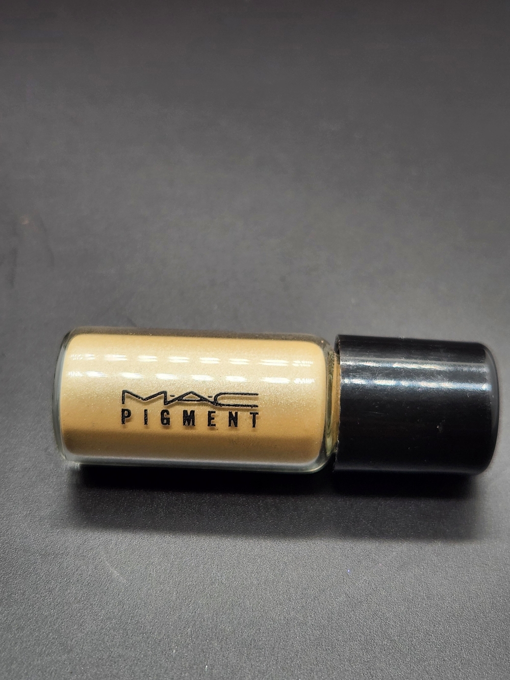 MAC Cosmetics Pigment Loose Powder — "Gold Dusk"